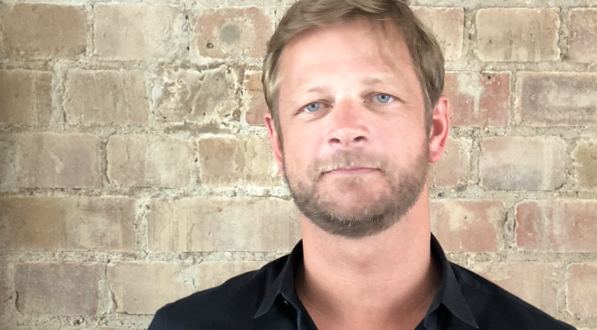 Chris Averill 2Y3X leadership mentor and coach