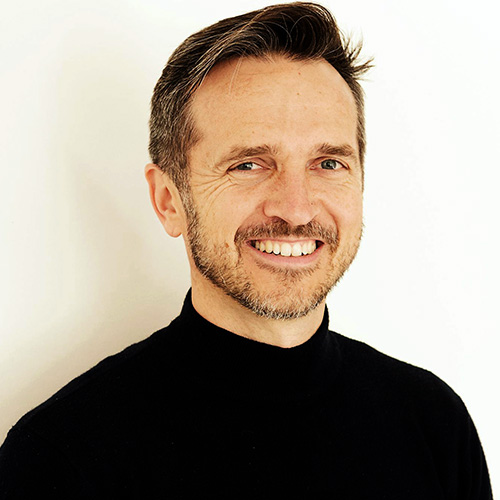 Simon Wakeman - 2Y3X listed group COO and M&A specialist for scaling technology businesses